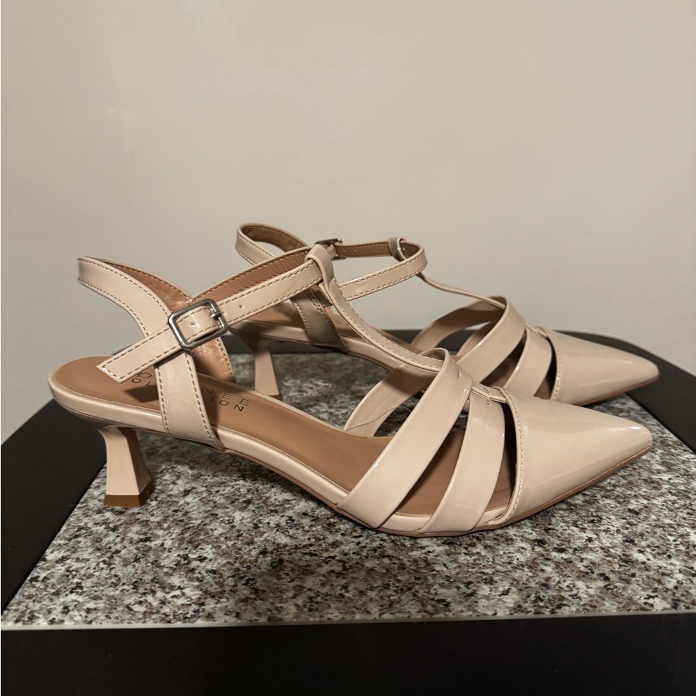 Journee Collection Nude Strappy Heels 8.5